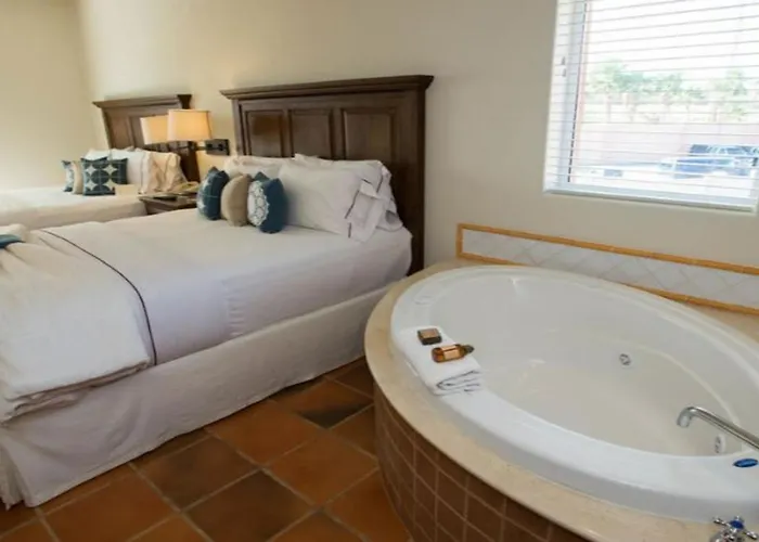 Apartment Hacienda Del Mar Owners Master 1br2b, Request Dates- By Clay & Lisa