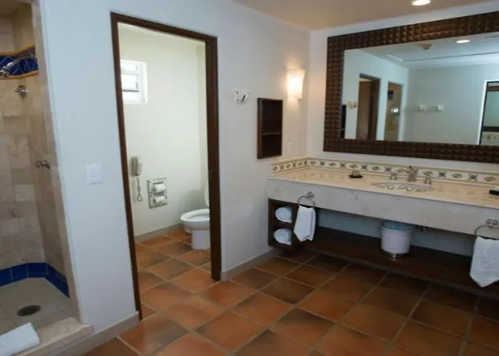 Hacienda Del Mar Owners Master 1br2b, Request Dates- By Clay & Lisa
